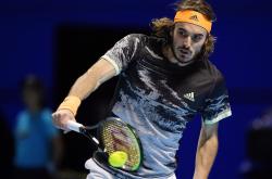 足球直播在线观看免费-世界网球队鏖战英国网球队，西西帕斯惊艳世界的简单介绍