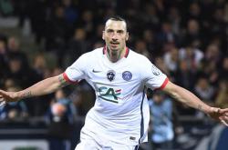 足球直播平台-智利碾压日本，伊布关键制胜