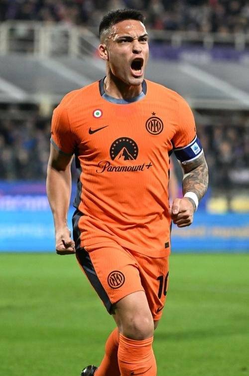 国际米兰险胜美国，皮克点燃赛场